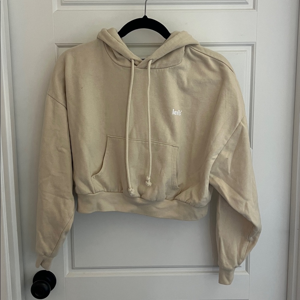 Levi’s Beige Cropped Hoodie